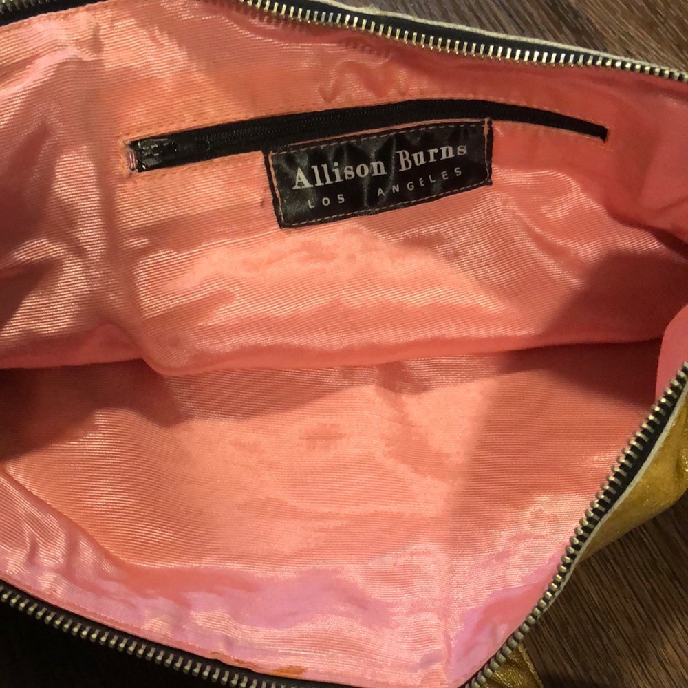 Purse - Picture 2 of 2